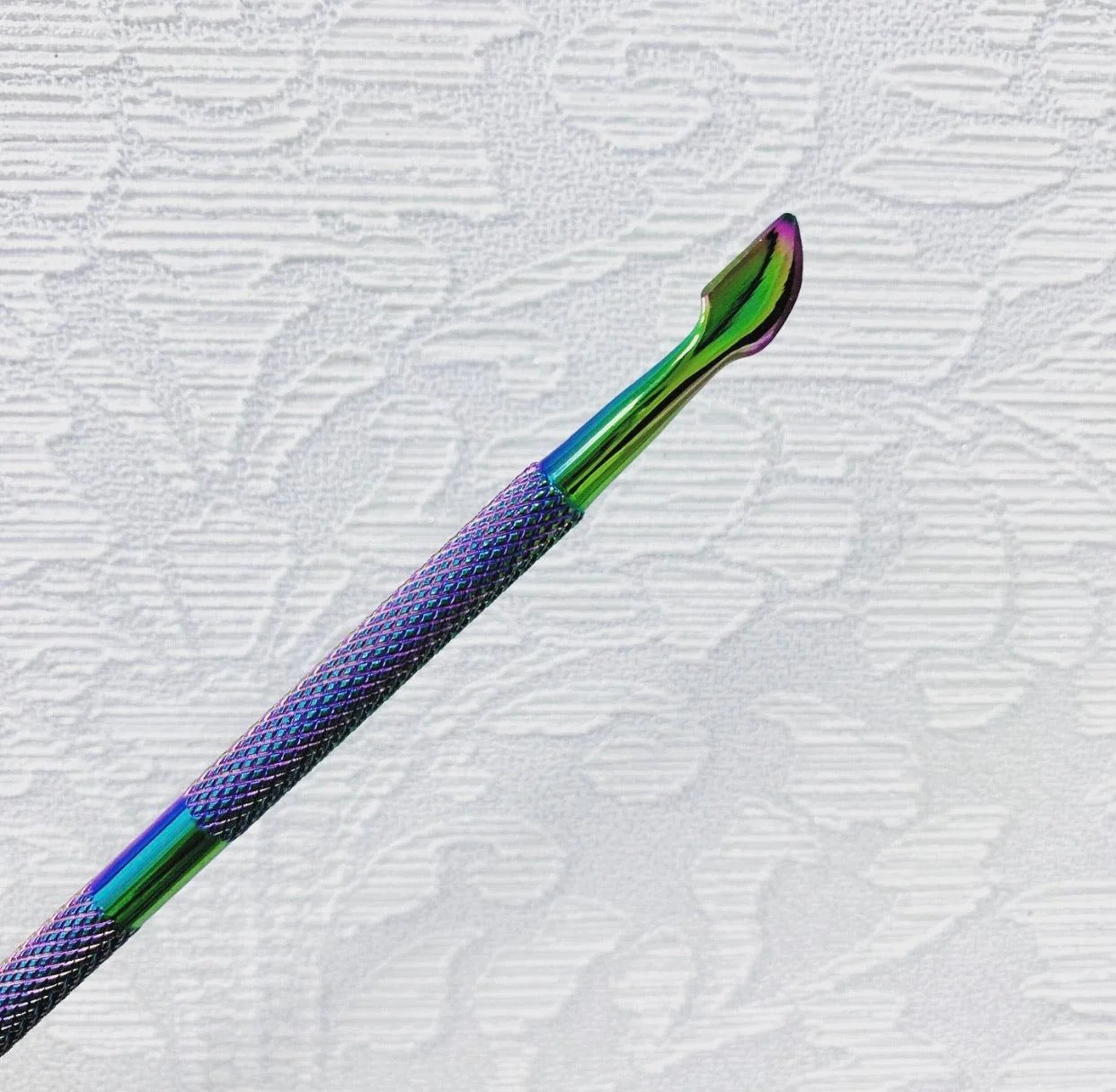 Multichrome Stainless Steel Cuticle Pusher - Image 6