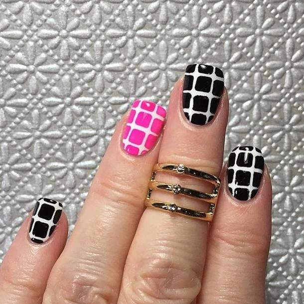 Fishnet Stencils - Image 3