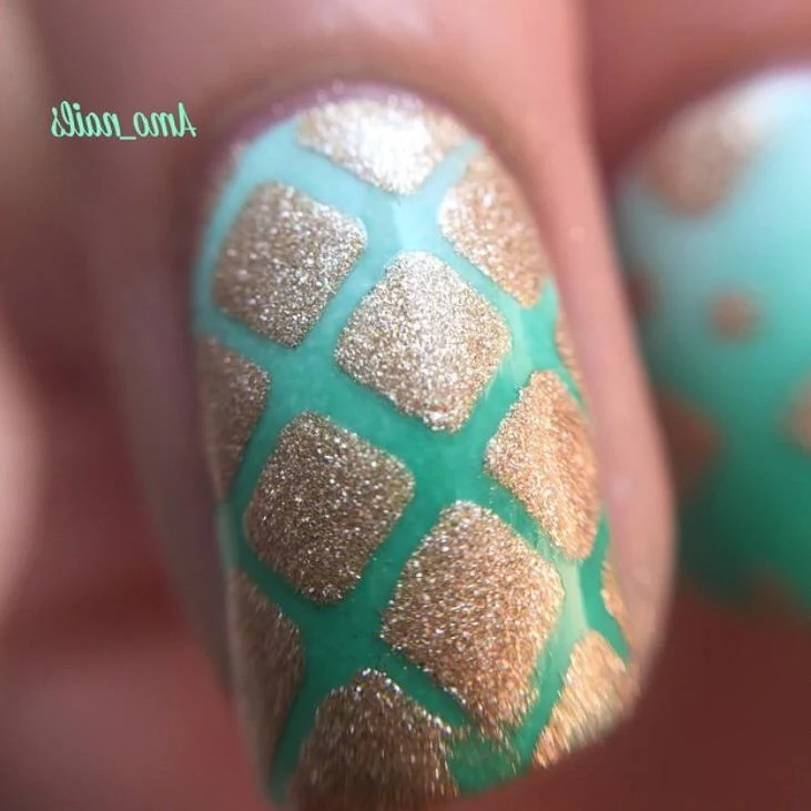 Fishnet Stencils - Image 4