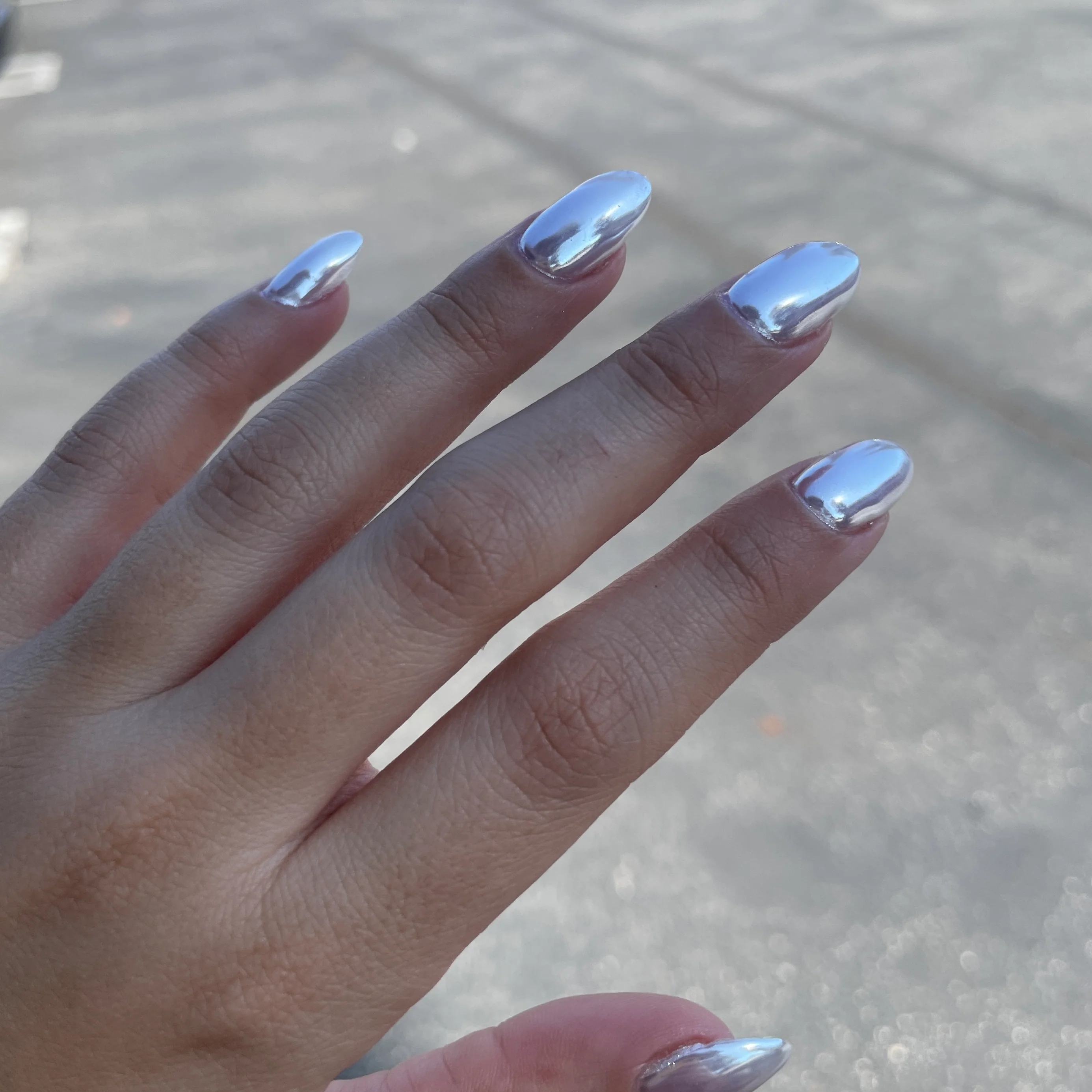 White Chrome - Image 5